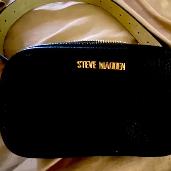 Steve Madden Other - Steve Madden Fanny Pack